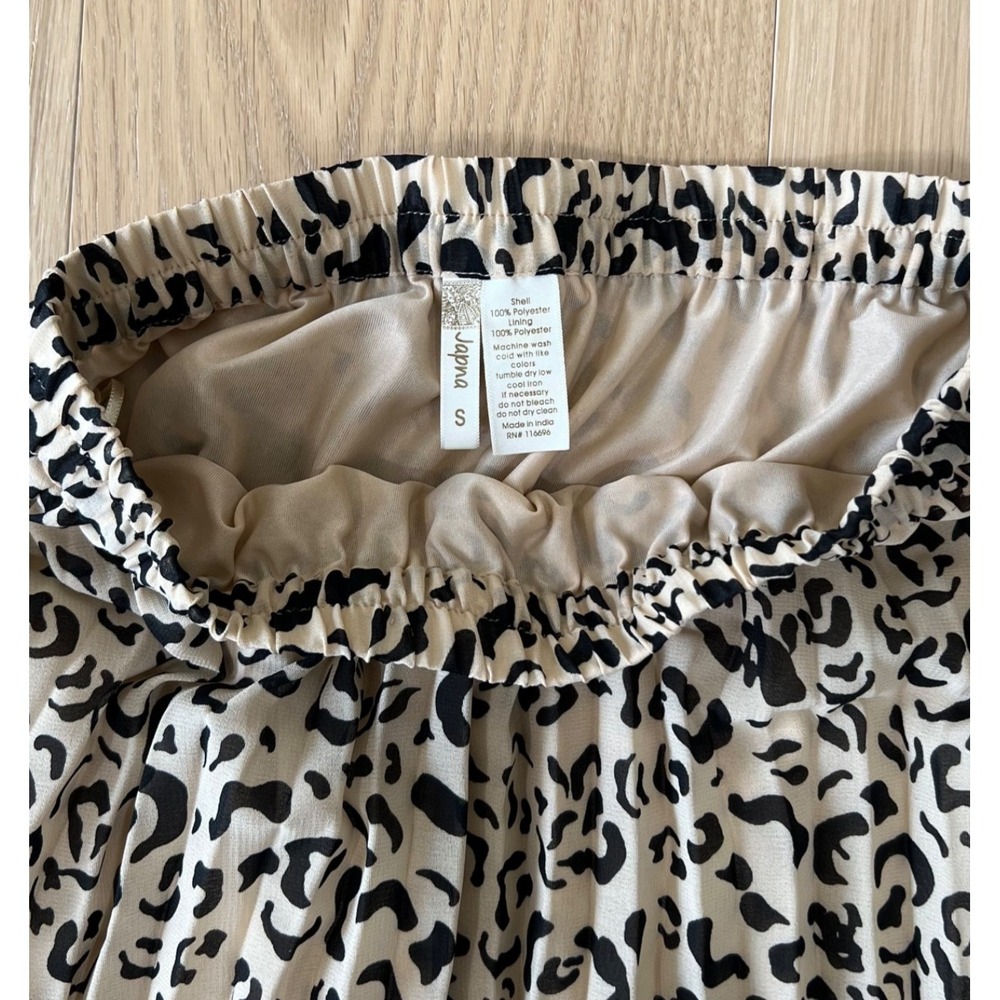 Japna Maxi Skirt Pleated Pull On Leopard Print Size S Casual Teacher Office - Picture 5 of 6